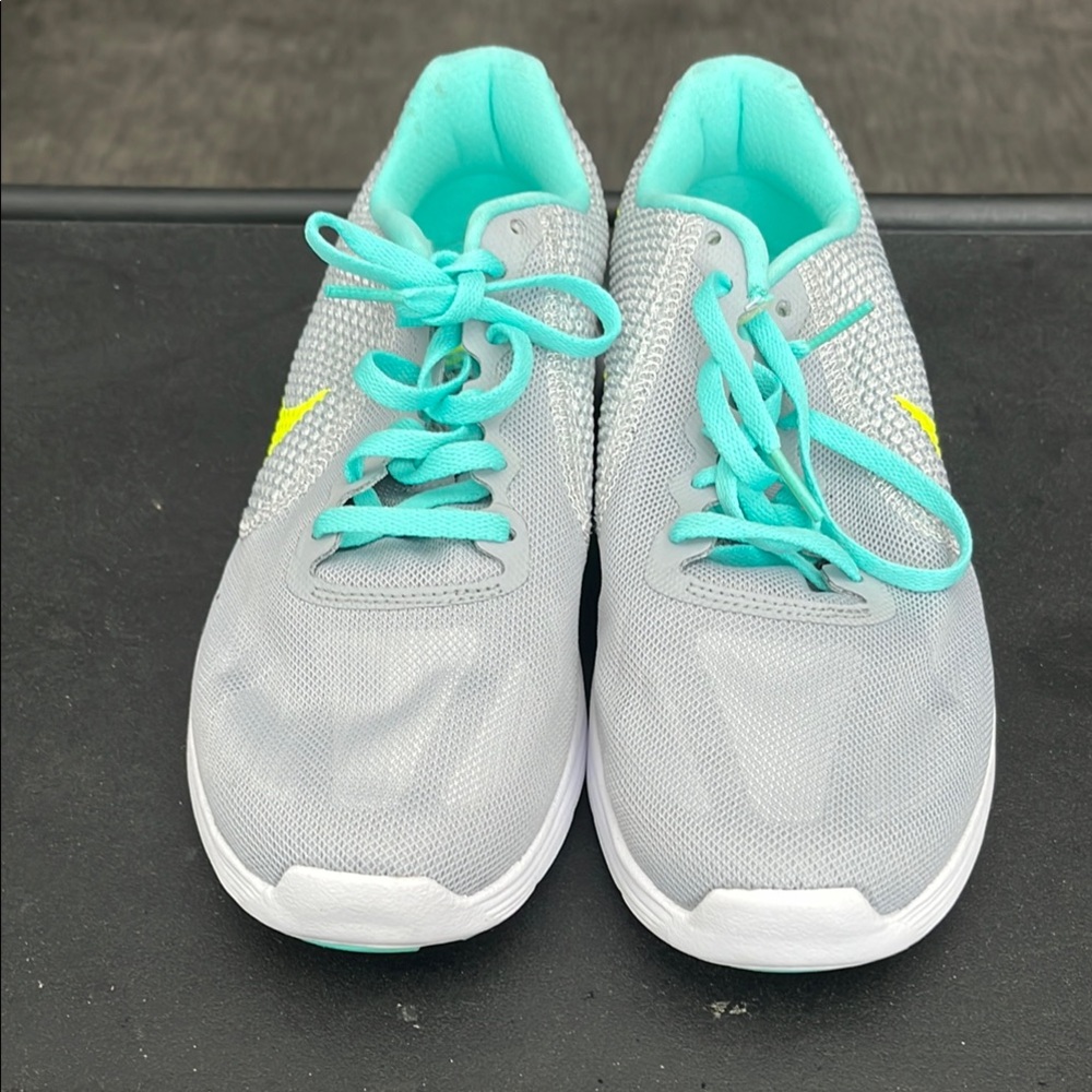 Nike Women's Gray and Teal Running Shoes